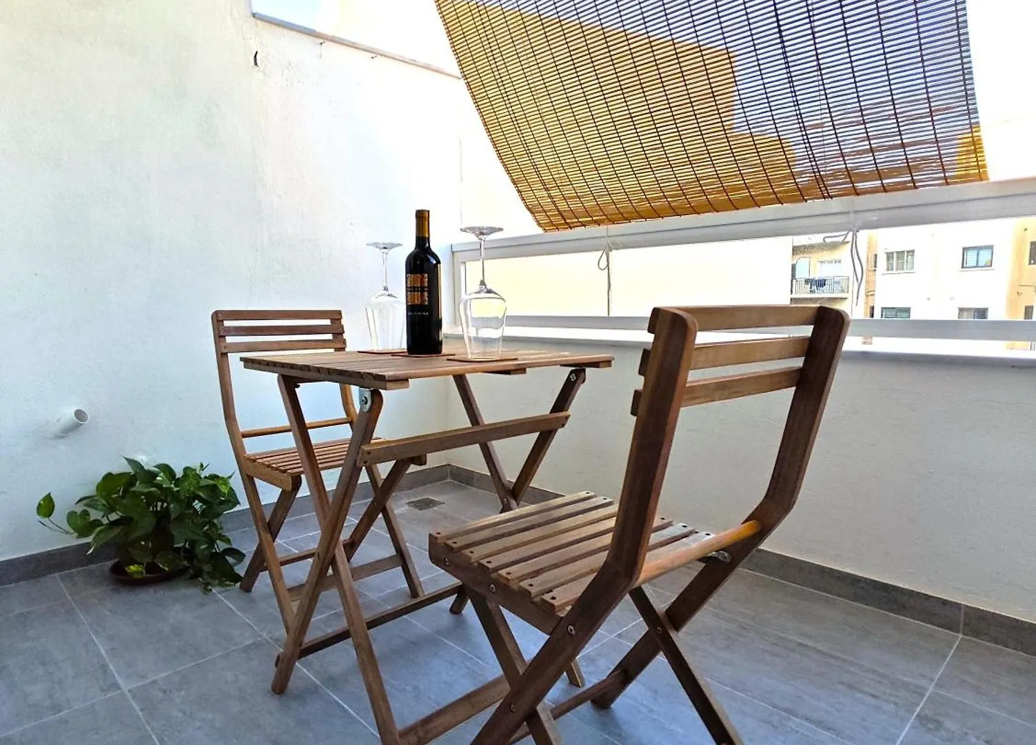 Contemporary St Julians Comfort St. Julian's 0*,